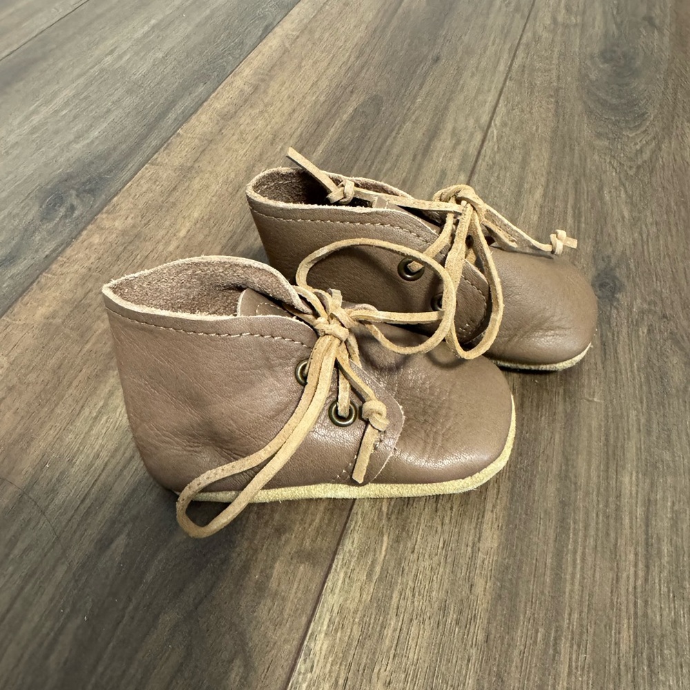 Sun and Lace Brown Leather Kids Shoes